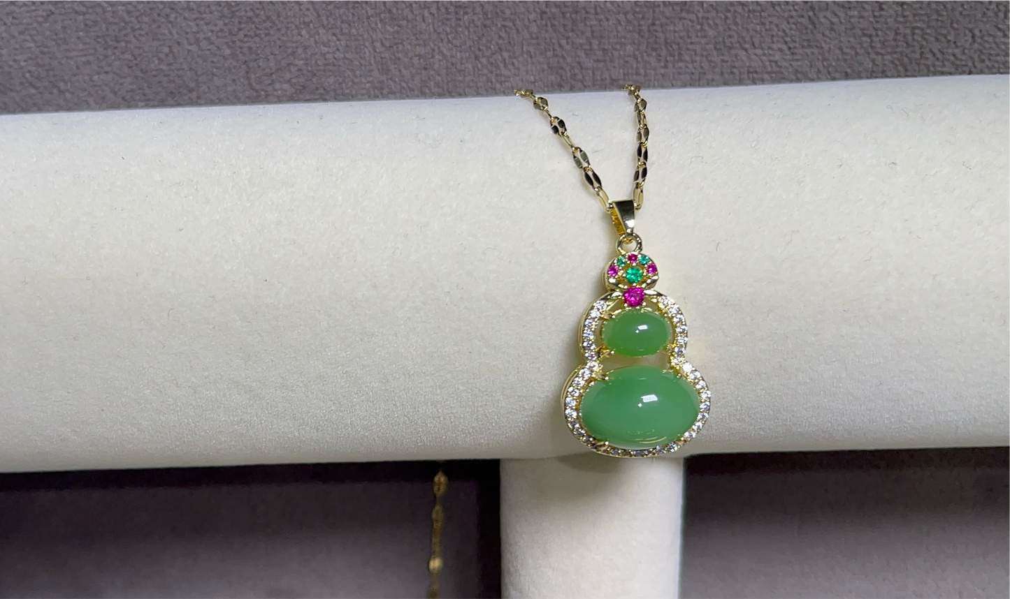 Jade Green Gold Necklace