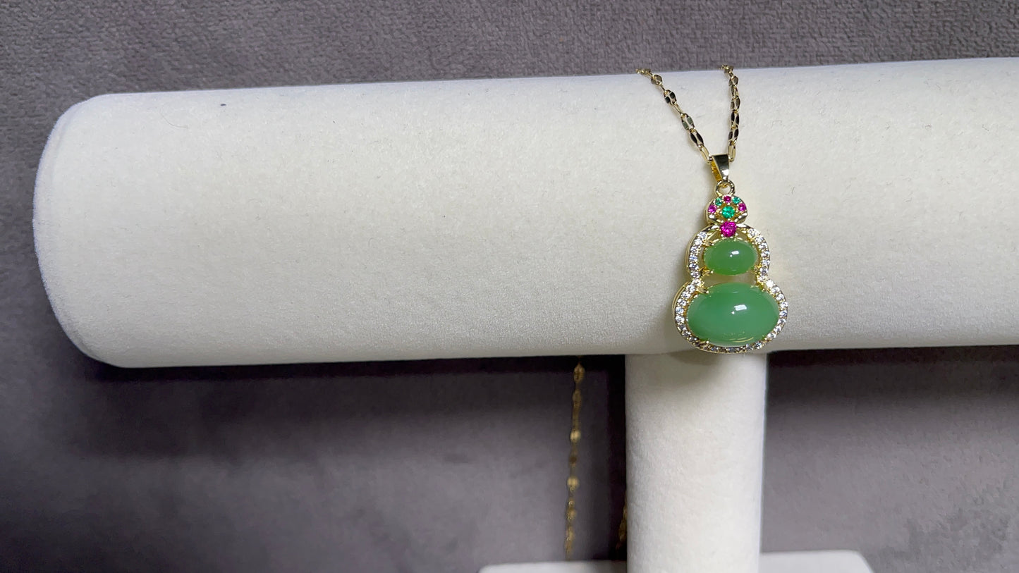 Jade Green Gold Necklace